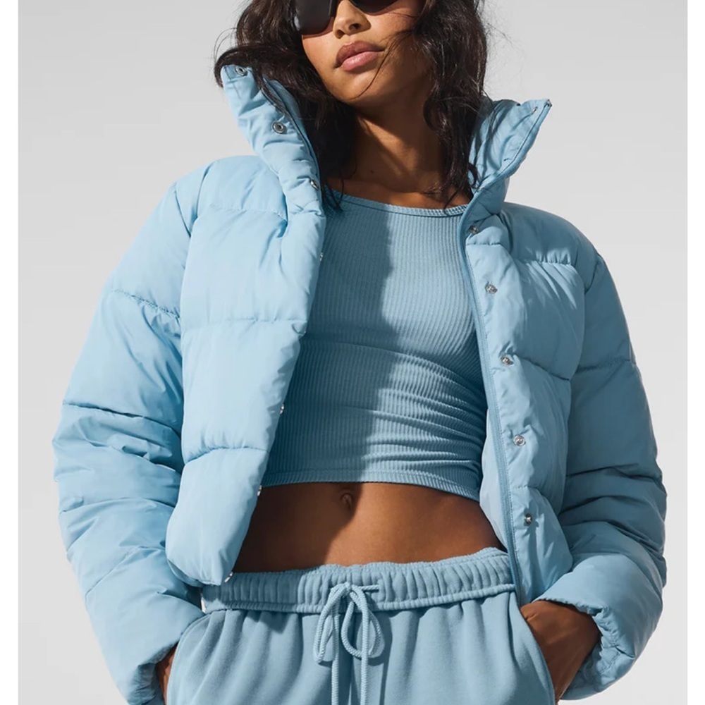 Alo Yoga Gold Rush Puffer Jacket Winter Frost Blue Full Zip Down Fill sz XS NEW - Picture 13 of 15